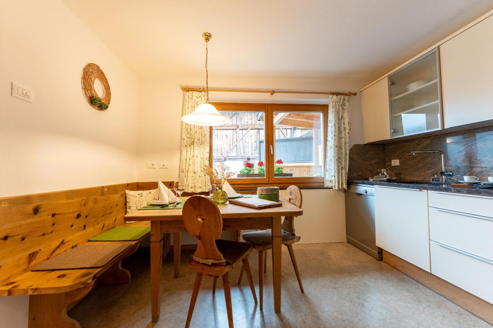 סנטה ואלפורגה Panorama Apartment Raffeinhof מראה חיצוני תמונה